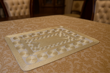 Premium Circle Magic Metallic Table Placemats