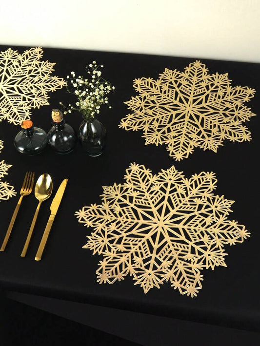 Snowflakes Metallic Table Mats