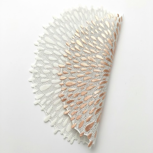 Droplet Flower Metallic Table Placemats