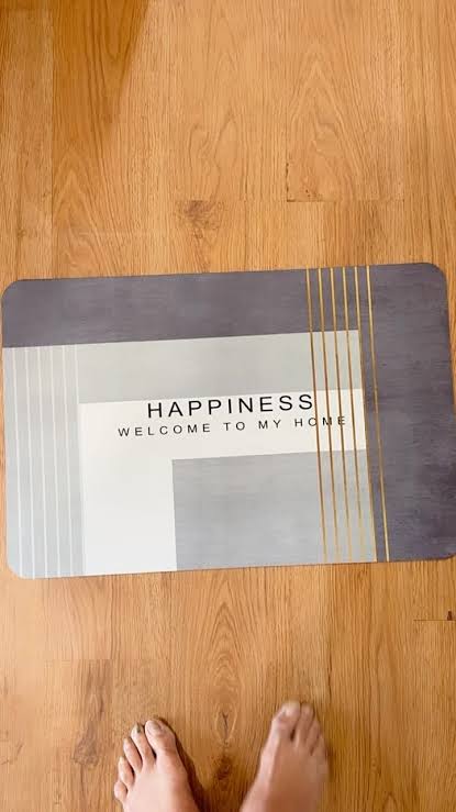 Anti-Slip Quick Drying Bath Mat, Happiness, Absorbent PVC (24”X16”)