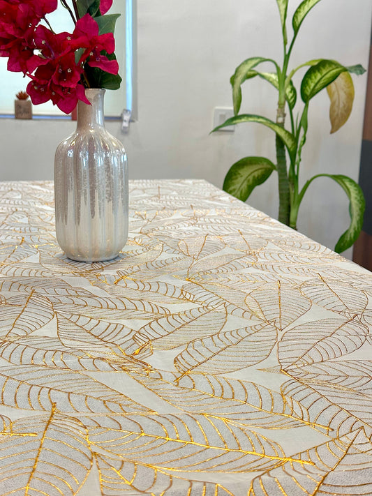 Leaf Magic Metallic Table Cover