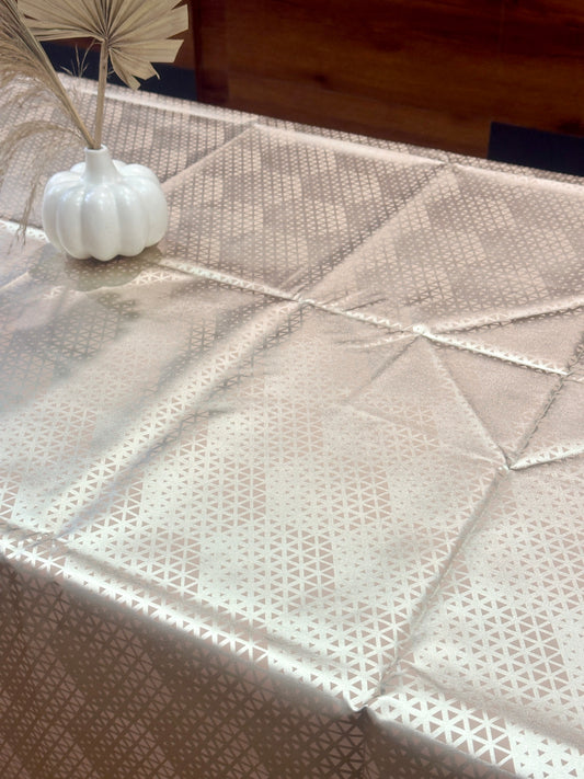 Honeycomb Premium Table Cover