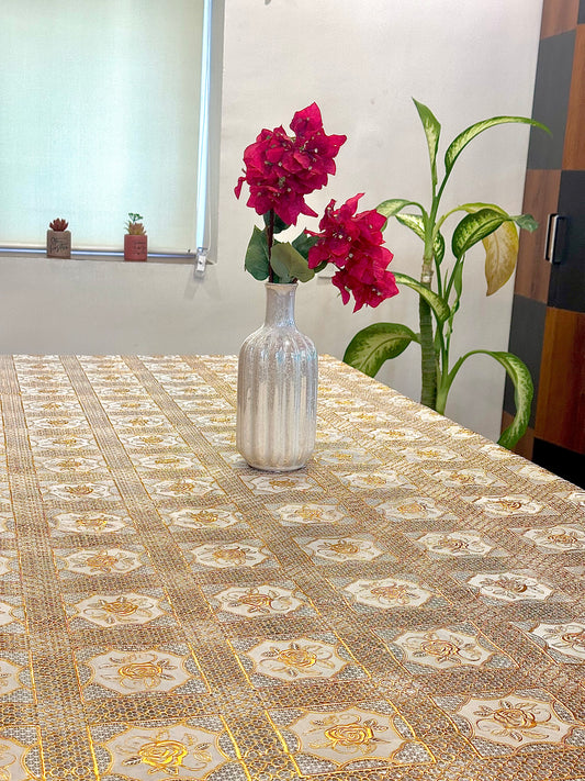 Rose Abundance Metallic Table Cover