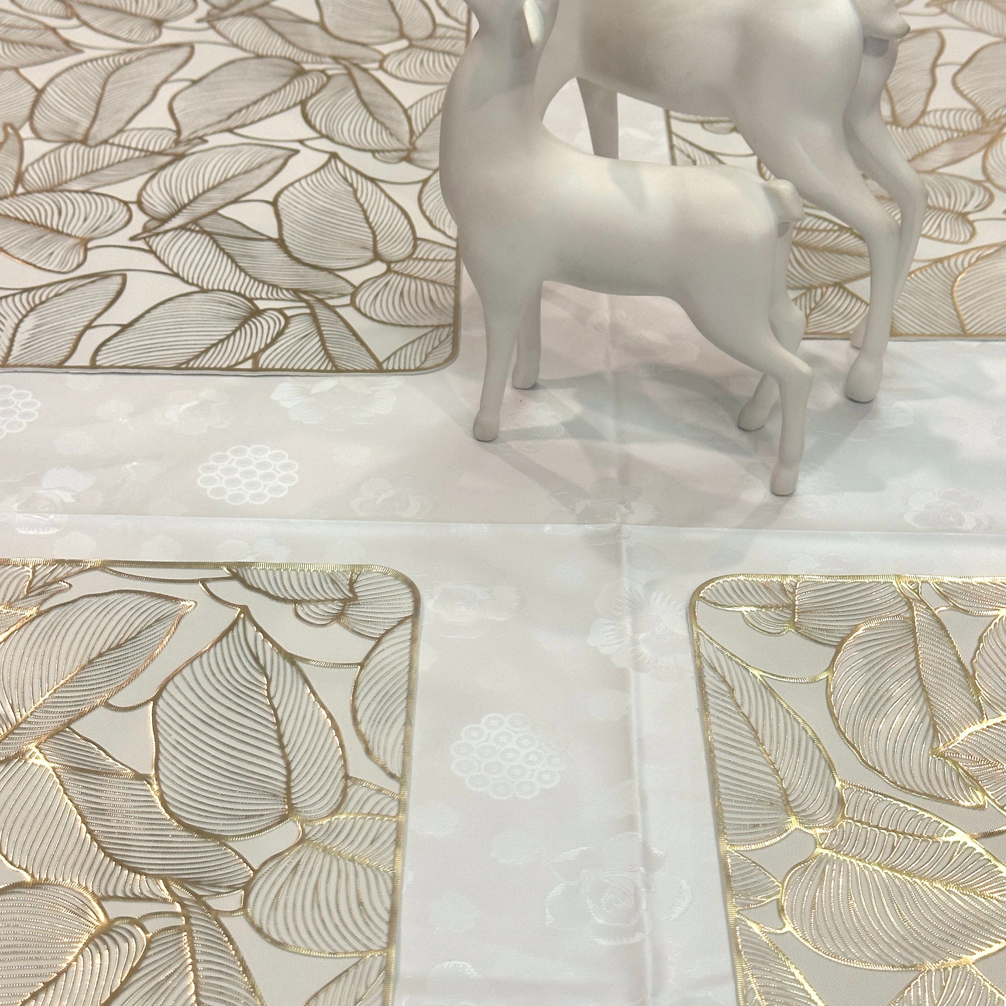 Premium Golden Leaf Metallic Rectangle Table Mats