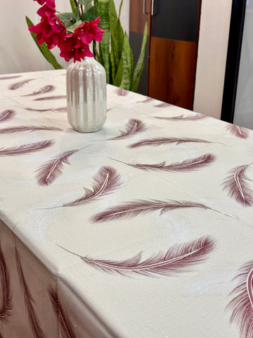 Sparkling Feather Shimmer Table Cover