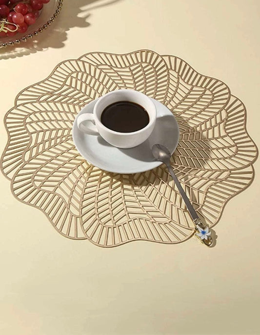 Twisted Flower Metallic Table Mats