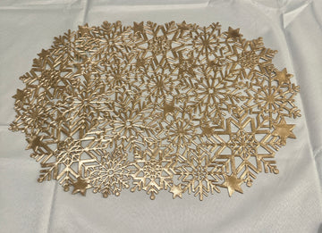 Snowflakes Oval Metallic Tablemats