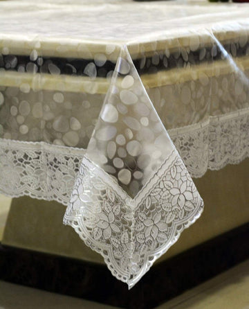 3D Table Cover With Silver Lace